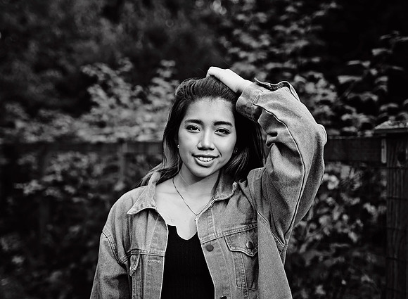 18BW